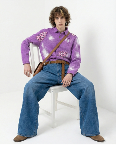 Leinenhemd mit Bleach und antiken Knöpfen